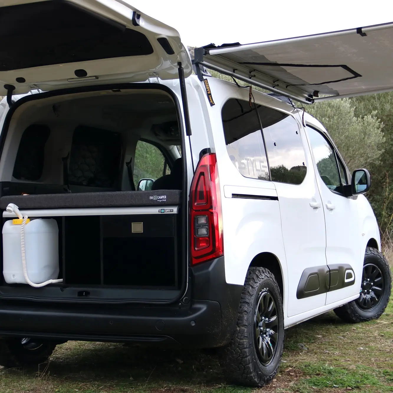 mini camper pics easy plus 15 1 - Kit Camper para Fiat Dobló y Dobló Maxi