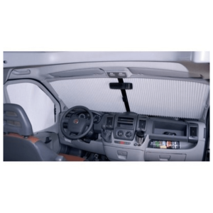 parabrisas con guantera 300x300 - Kit persiana oscurecimiento incluye puertas izquierda + derecha REMIfront IV - VW Crafter - A partir de 2019